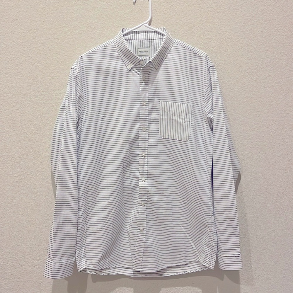 Frank and Oak men’s size large button down pins stripe blue /white